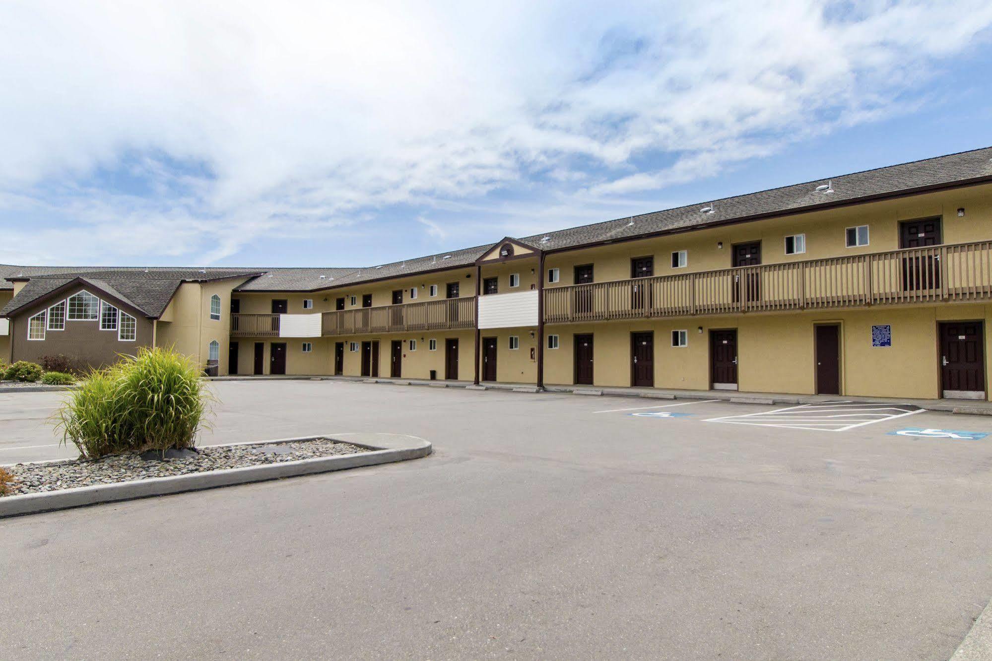 Anchor Beach Inn Crescent City Dış mekan fotoğraf